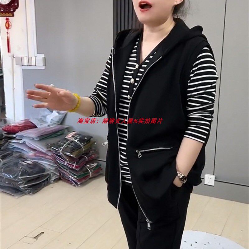 春季时尚洋气韩j版胖妹妹加肥加大码连帽拉链开衫带兜无袖黑色马
