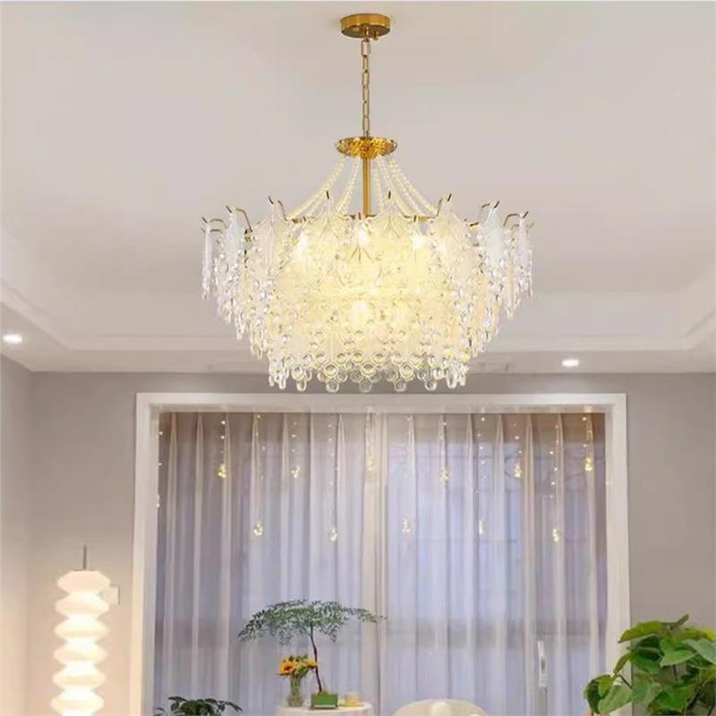 法式轻奢水晶吊灯客厅灯2024年新款现代简约大气公主房间卧室灯具