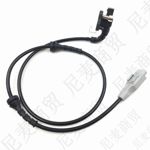 4545C4 96461258 4545L0 9659058180 96584207 454508 ABS传感器