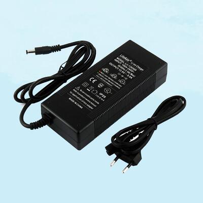 12V锂电池充电器12.6V5AAll智能3串快充聚合物三元18650组通用