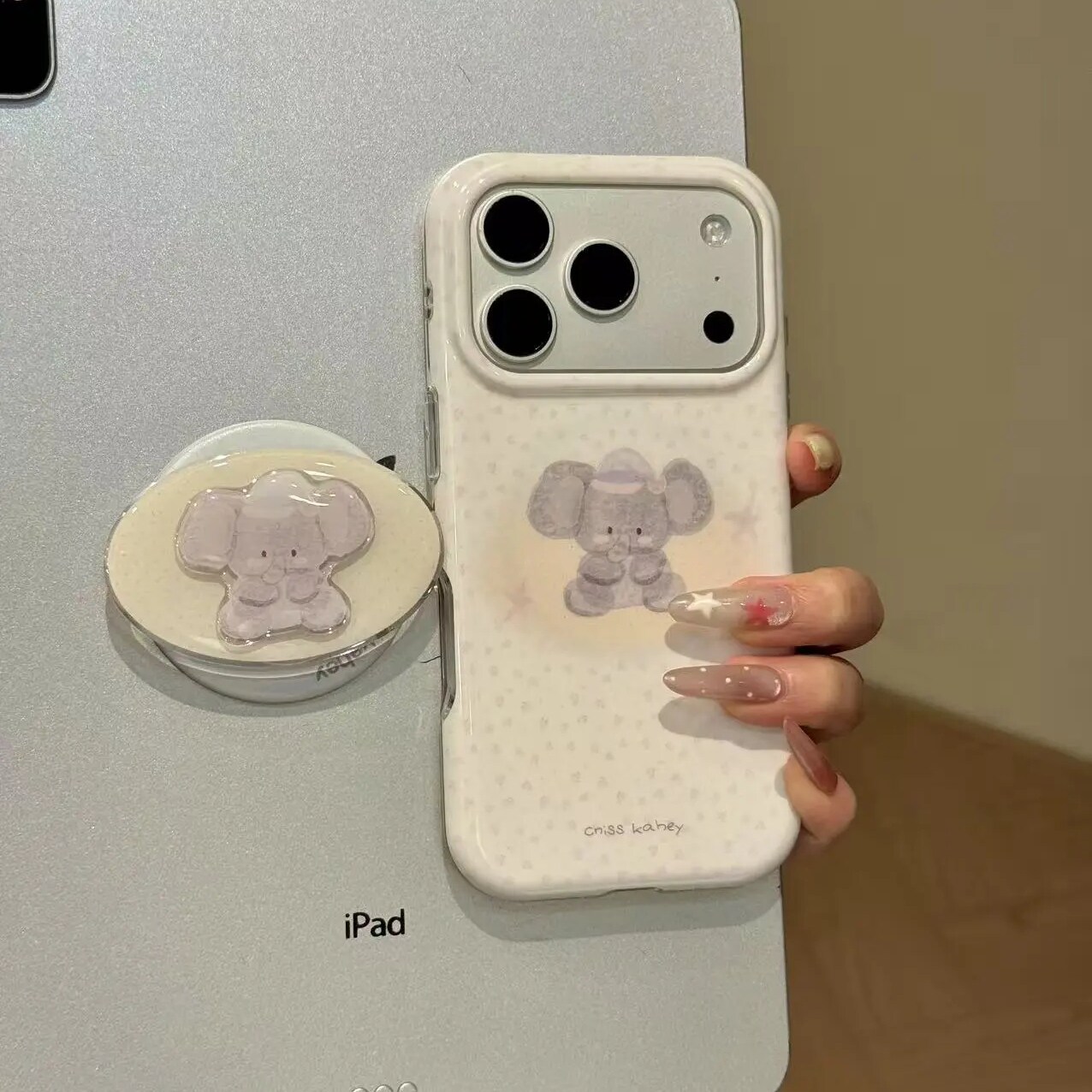 雨柠童趣白底满屏波点睡帽小象英文标适用于iphone17promax苹果16手机壳15卡通可爱日韩14防摔保护套