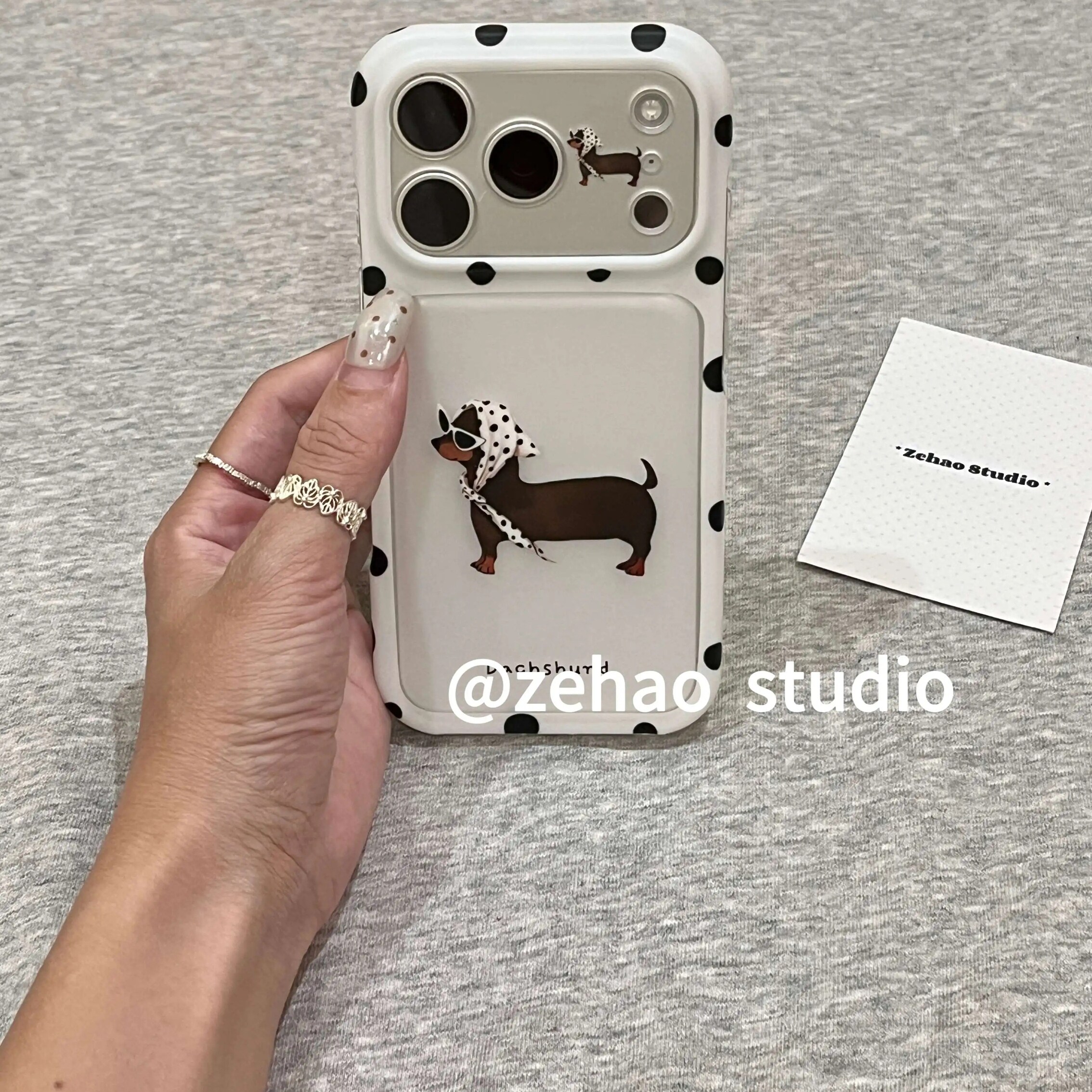 雨柠可爱头巾波点腊肠狗适用苹果18pro双层iphone17透明磨砂手机壳16日韩卡通ins个性创意15防摔保护套