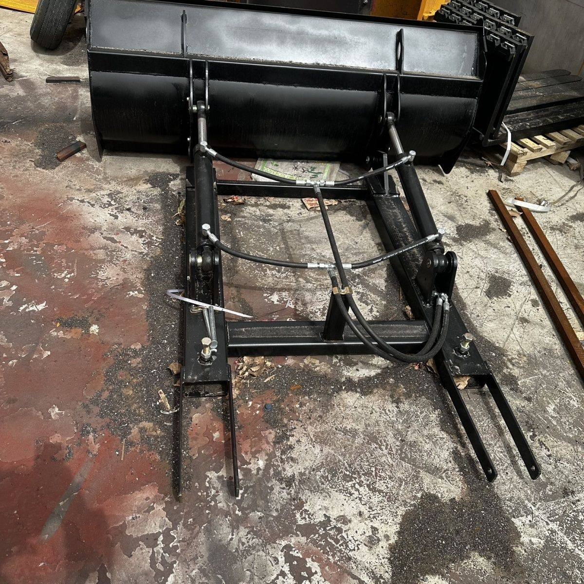 叉车快换铲斗翻斗叉齿液压翻斗斗子改装定制新款叉车属具工地铲车,搬运/仓储/物流设备,叉车/搬运车,淘宝优惠券,粉丝福利购,淘宝优惠卷