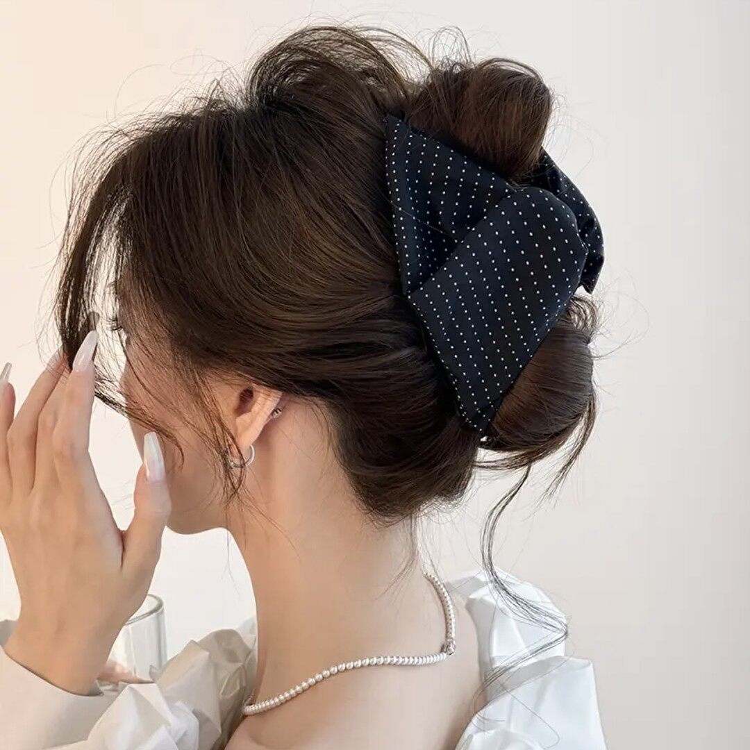 法式赫本风布艺波点抓夹时尚气质后脑勺发夹盘发鲨鱼夹子韩国发饰