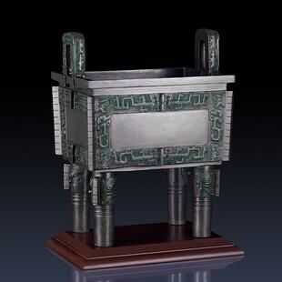 纯黄铜司母戊鼎摆件办公室装饰品青铜器鼎盛千秋工艺品铜方鼎奖杯