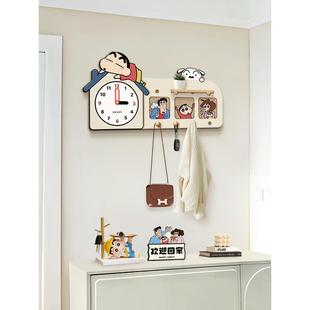 蜡笔小新欢迎回家玄关钥匙收纳摆件入户装饰挂画挂钟洞洞板置物架