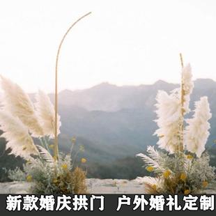 新款婚庆道具拱形招手拱门舞台背景迎宾摆件金色婚礼铁艺架子定制