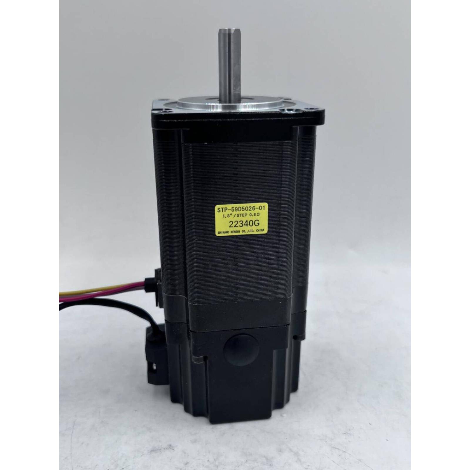 Y07-59D1-17155M信浓刹车步进电机UB57D24-D42-478信浓57步进电机