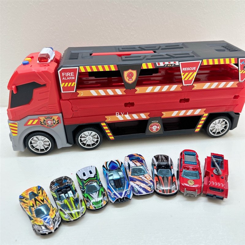 变形弹射大卡车汽车儿童男孩益智玩具轨道货车滑行合金赛车停车场