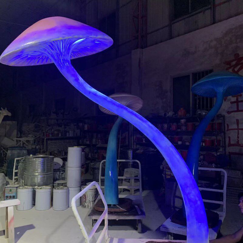 婚庆道具森系发光蘑菇大蘑菇路引水晶厅诧寂风酒店婚礼堂舞台摆件