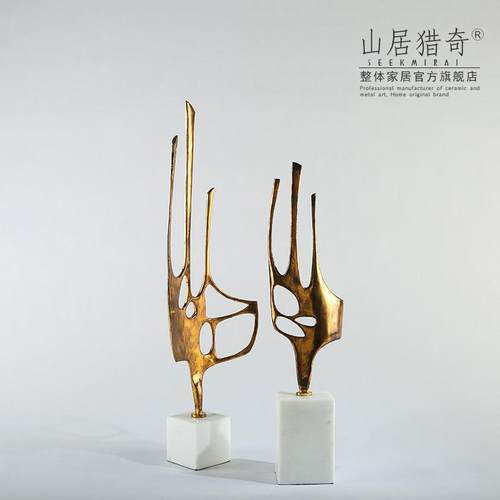轻奢创意金属抽象雕塑摆件工艺品玄关客厅书房家居样板间软装饰品