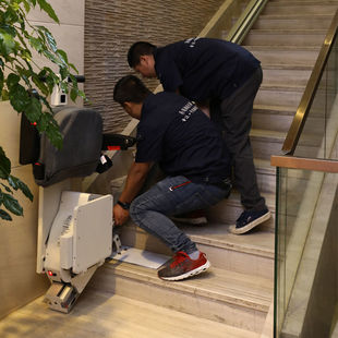 扶手楼道电梯家用别墅小型电梯二层座椅电N梯升降椅老人爬楼神器