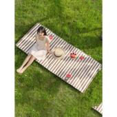 户外折叠坐垫加厚防潮垫防水便携春游野外草坪露营音乐节垫子提篮