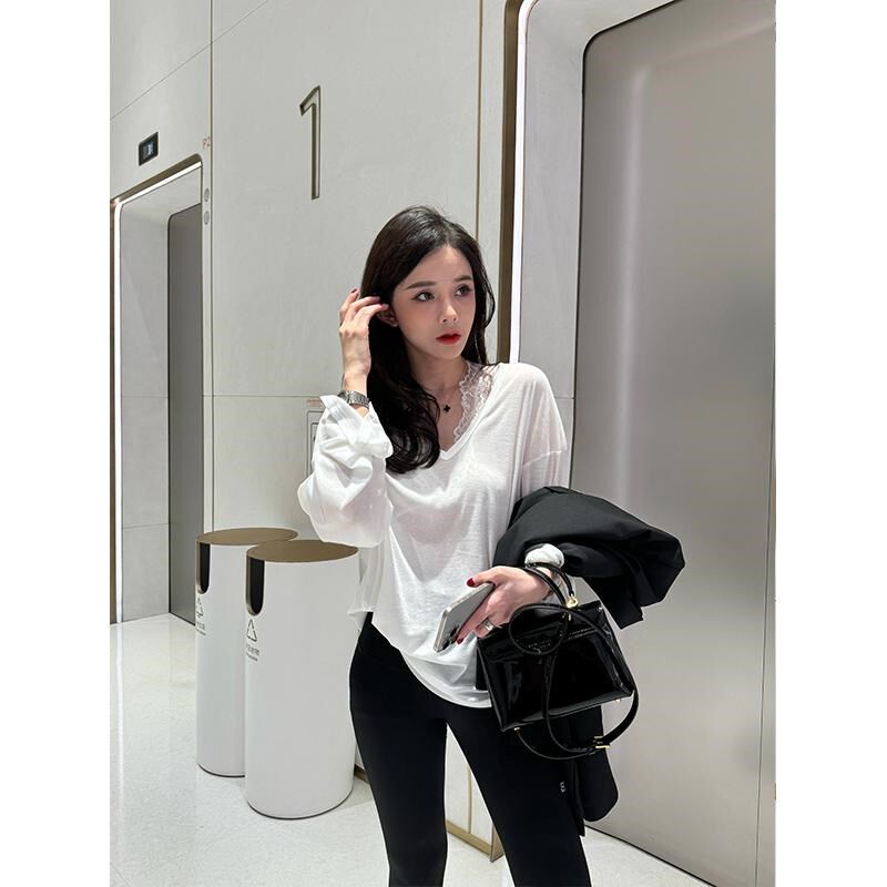 【法式白T】高级感显瘦蕾丝v领打底衫女秋冬通勤简约垂感白色T恤