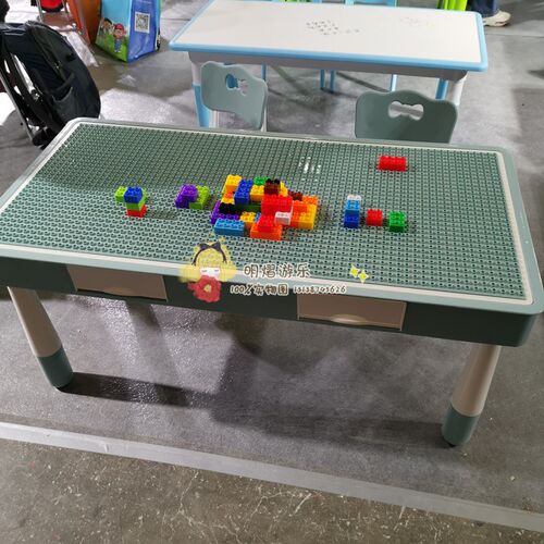 幼儿园翻转两用正方形积木桌积木E大颗粒长方桌画画学习吃饭课桌
