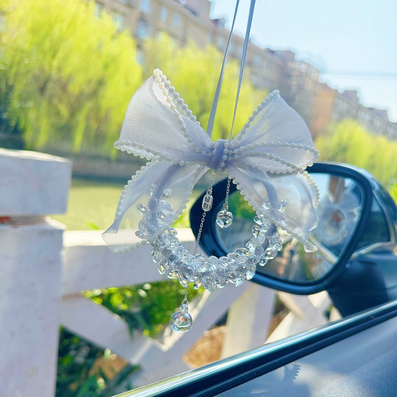 新款ins风汽车挂件网红车载后视镜水晶吊坠淡冷风灰调车内装饰品