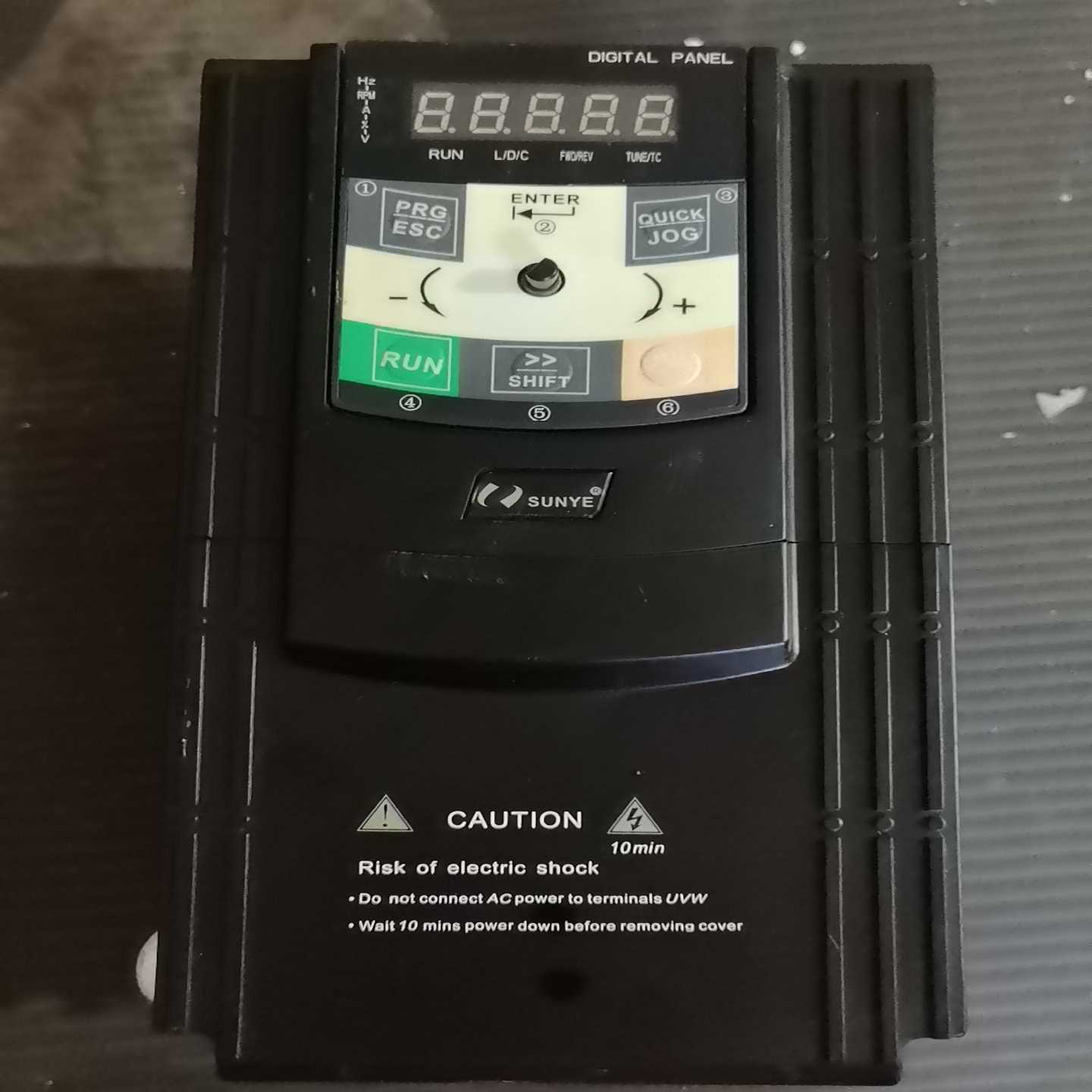 SUNYE日业变频器CM530H-4T5R5GB，拆机品，功-询价客服