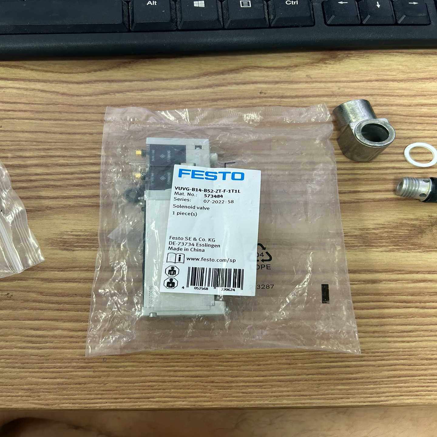 费斯托电磁阀573484VUVG-B14-B52-ZT-F询价