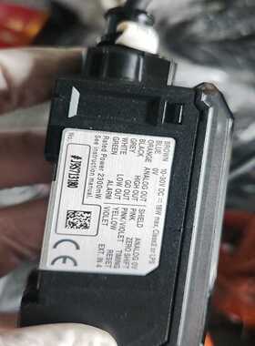 基恩士KEYENCEIL-1000位移传感放大器9成新询价