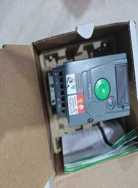 施耐德变频器ATV310H075N4A，0.75kw功率，2