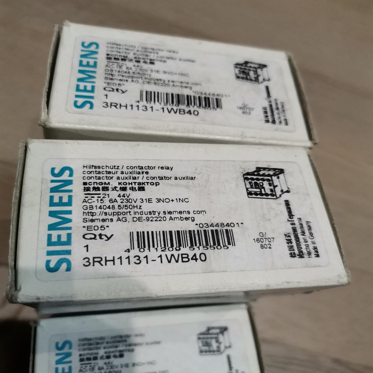 原装西门子接触器式继电器3RH1131-1WB40，21-4--议价商品