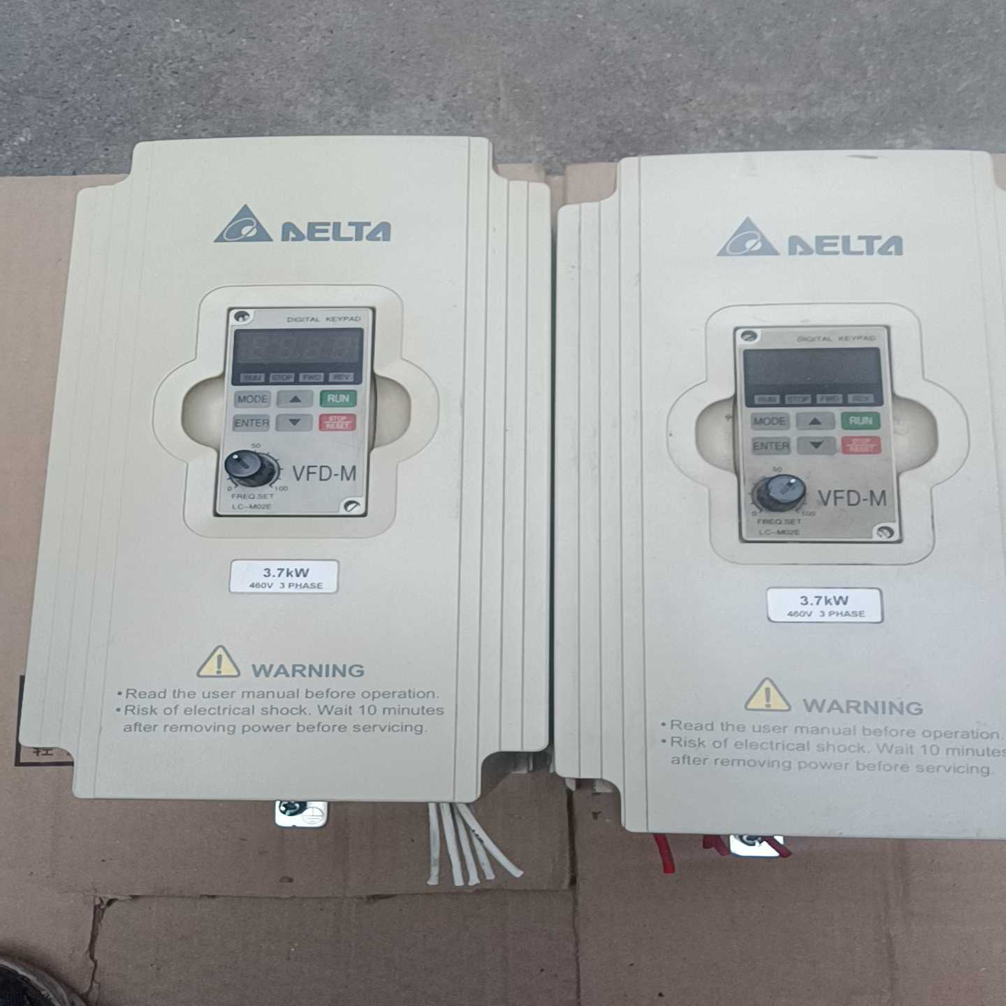 询价台达M型380Ⅴ3.7kW变频器，外观完整功能正常包好。议价