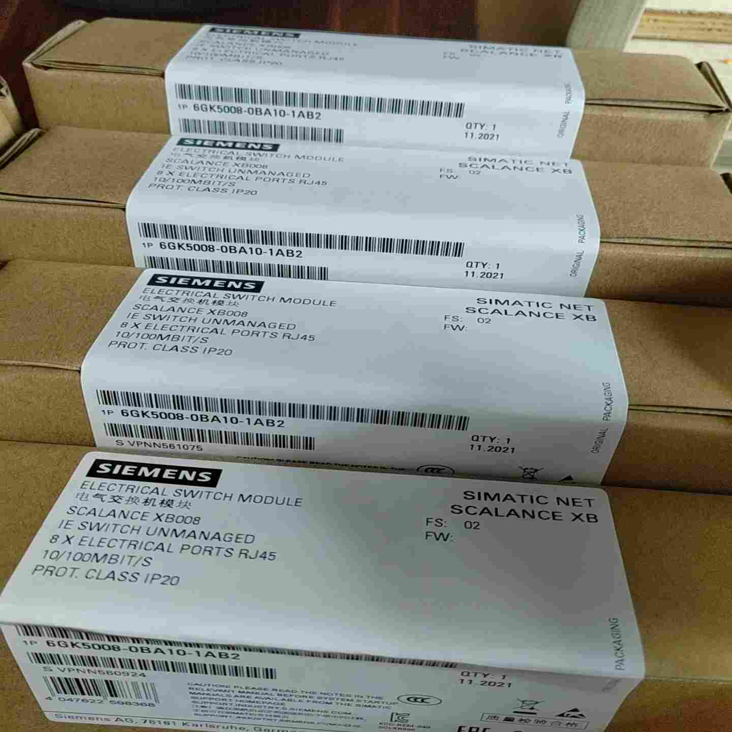 询价拍~6GK5008-0BA10-1AB2 交换机 未拆