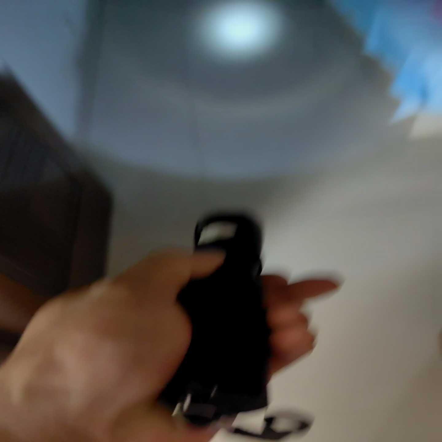 海洋王JW7622手电筒,带电池,充电器,后配的,也是海洋王议价