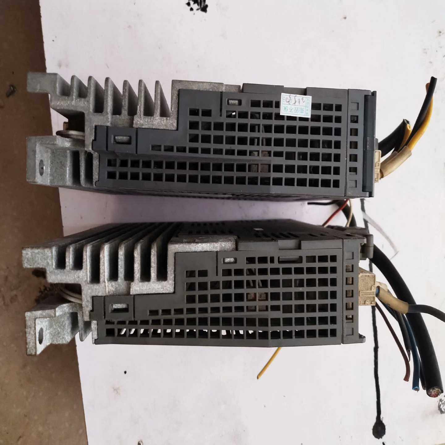 DS5L1-41P5-PTA   全新信捷伺服驱动器{议价}