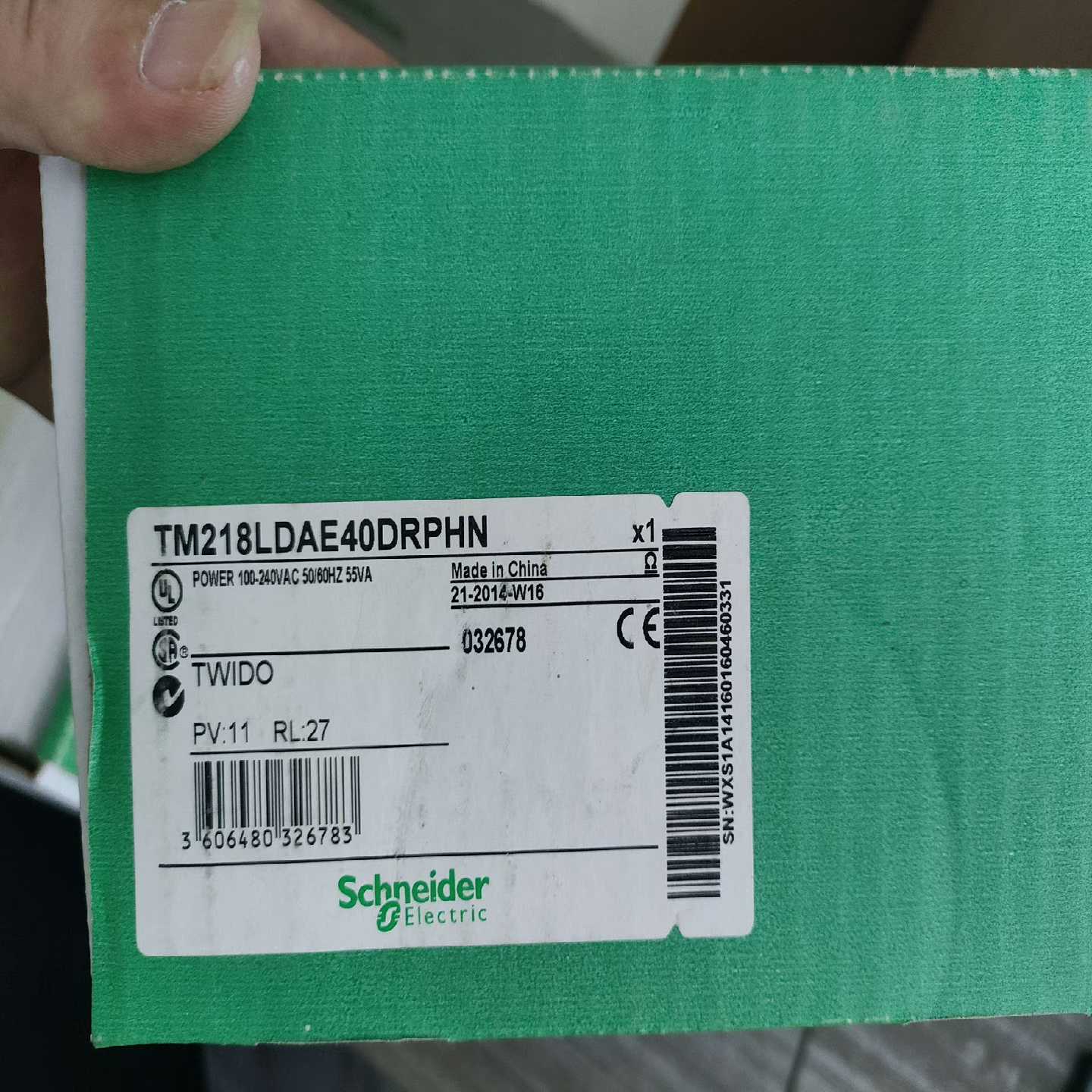 询价~TM218LDAE40DRPHN带包装后标介意的勿拍,,