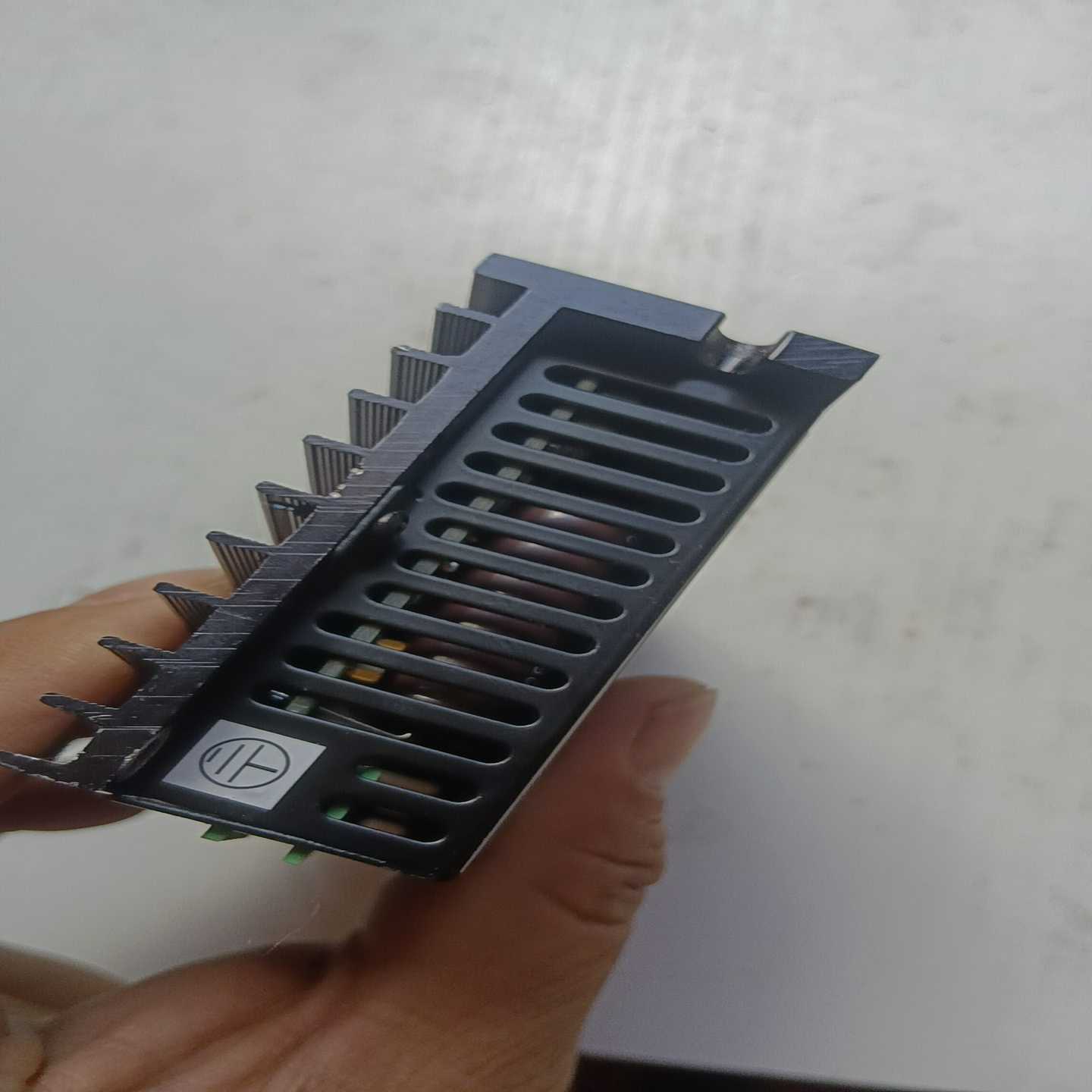 BALLUFF全新原装巴鲁夫BOS00RC光电开关传感器BO{议价}