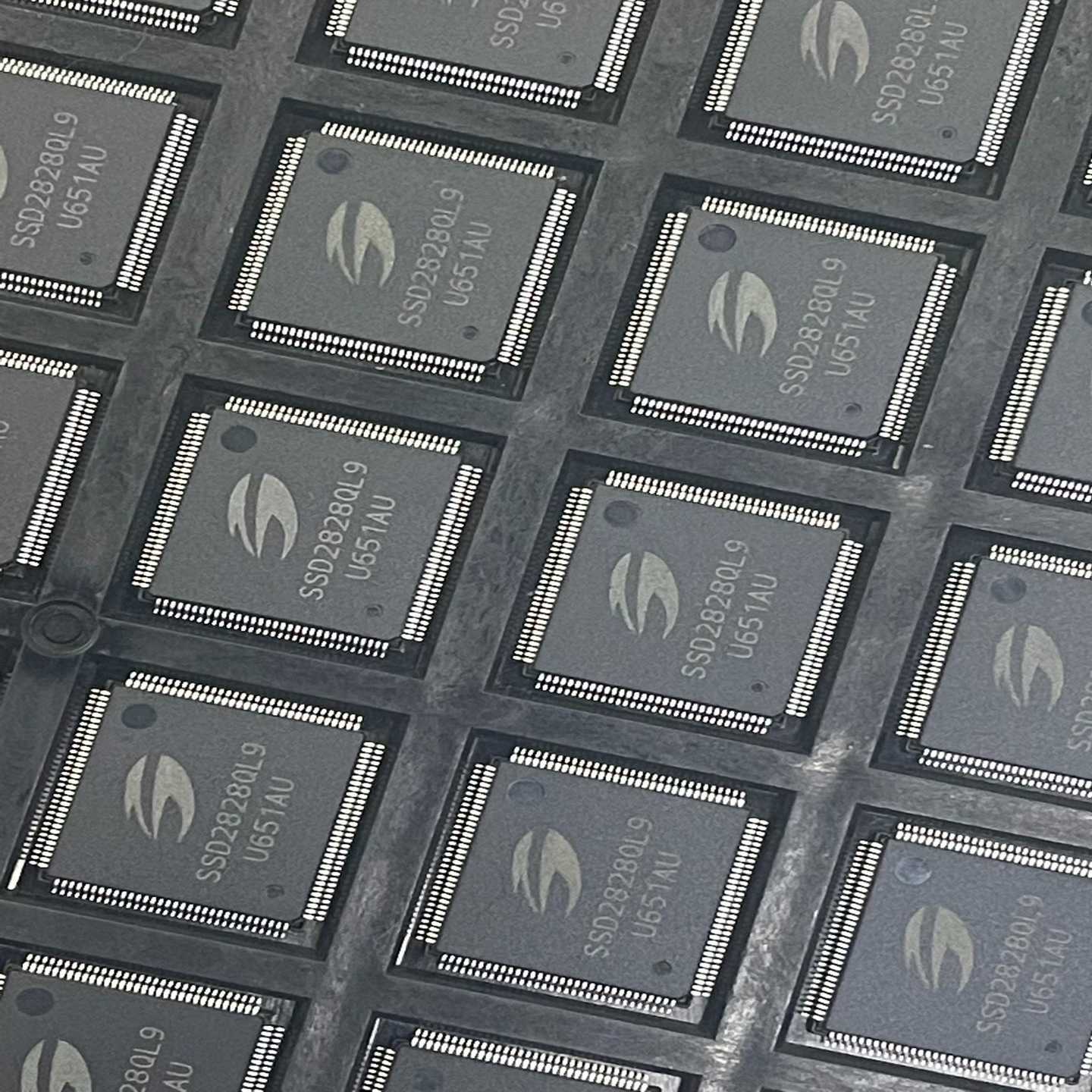 【议价】芯片散新SSD2828QL9图片