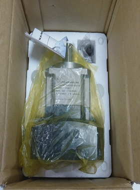 APEX带盒ACSERVO降低比6:1AB090-006-S2-P2红色-I-2919F4