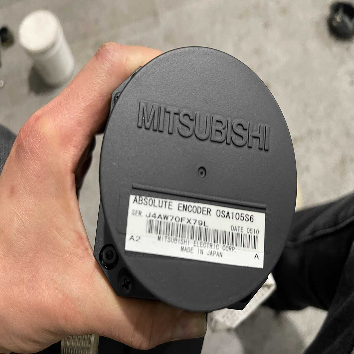 全新原装三菱编码器OSA105S6库存现货，质保一年。--议价商品