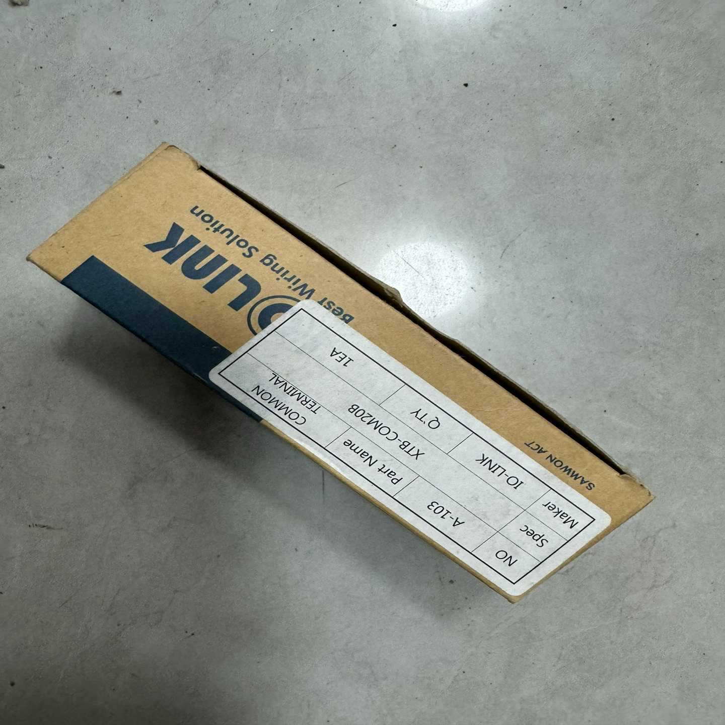 韩国三元端子台XTB-COM40B全新原装，只有一个需要直-议价