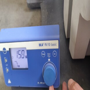 HB10成色如图 IKA旋转蒸发仪一套RV10basic 请询价