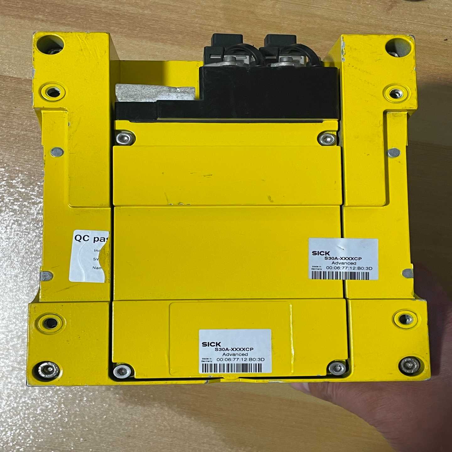 变频器ATV320U75N4B询价