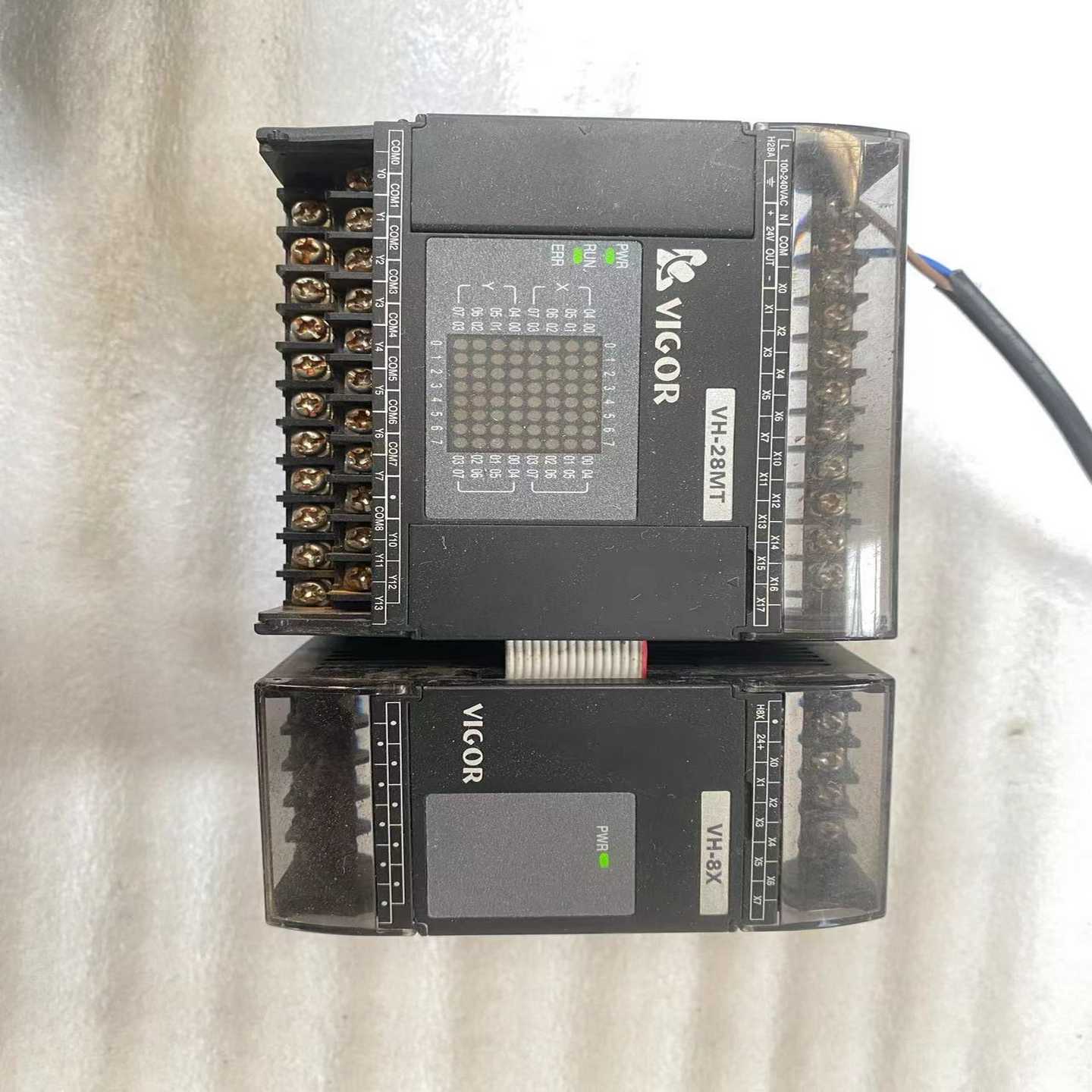 台湾丰炜PLCVH-28MT，VH-8X，一套，询价