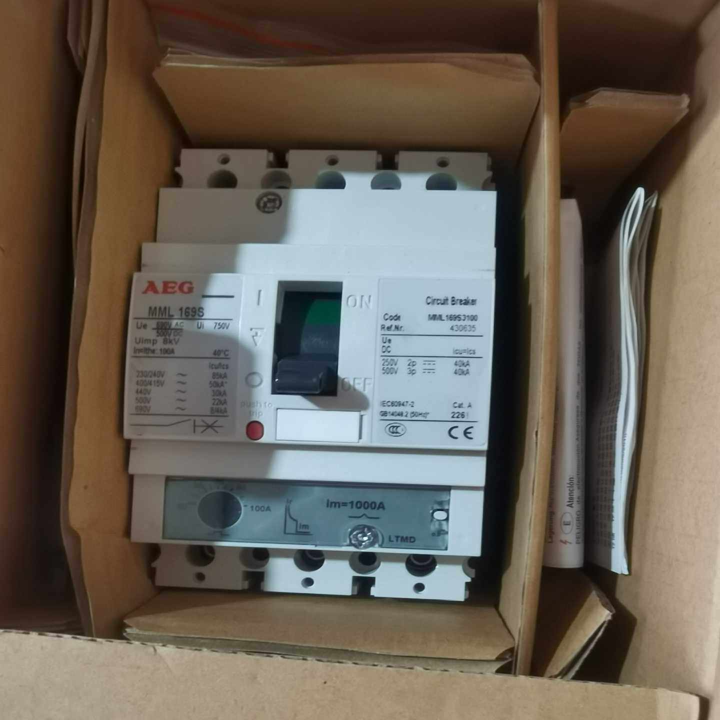 AEG断路器MML169S，3P100A，全新原装正品！