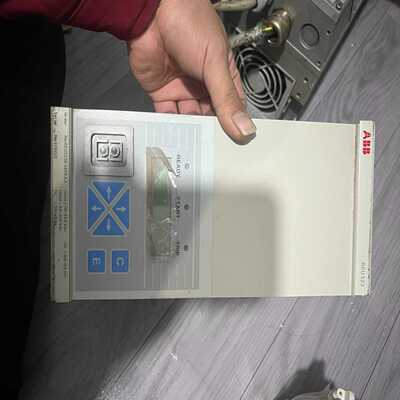 ABB控制器REU523B+409BAA+~询价