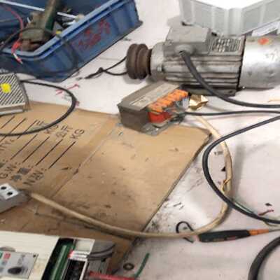 询价台达变频器 VFD022M43B，2.2千瓦，380伏，实物~可接维修