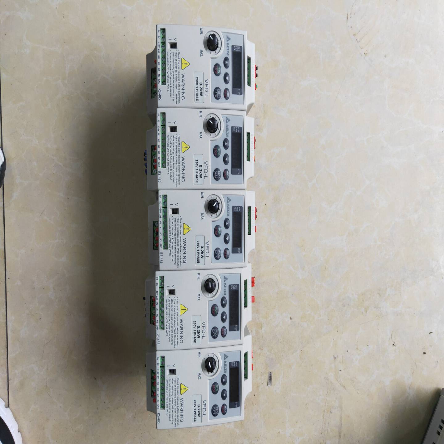 【议价】台达L系列变频器VFD002L21A/VFD004L适用