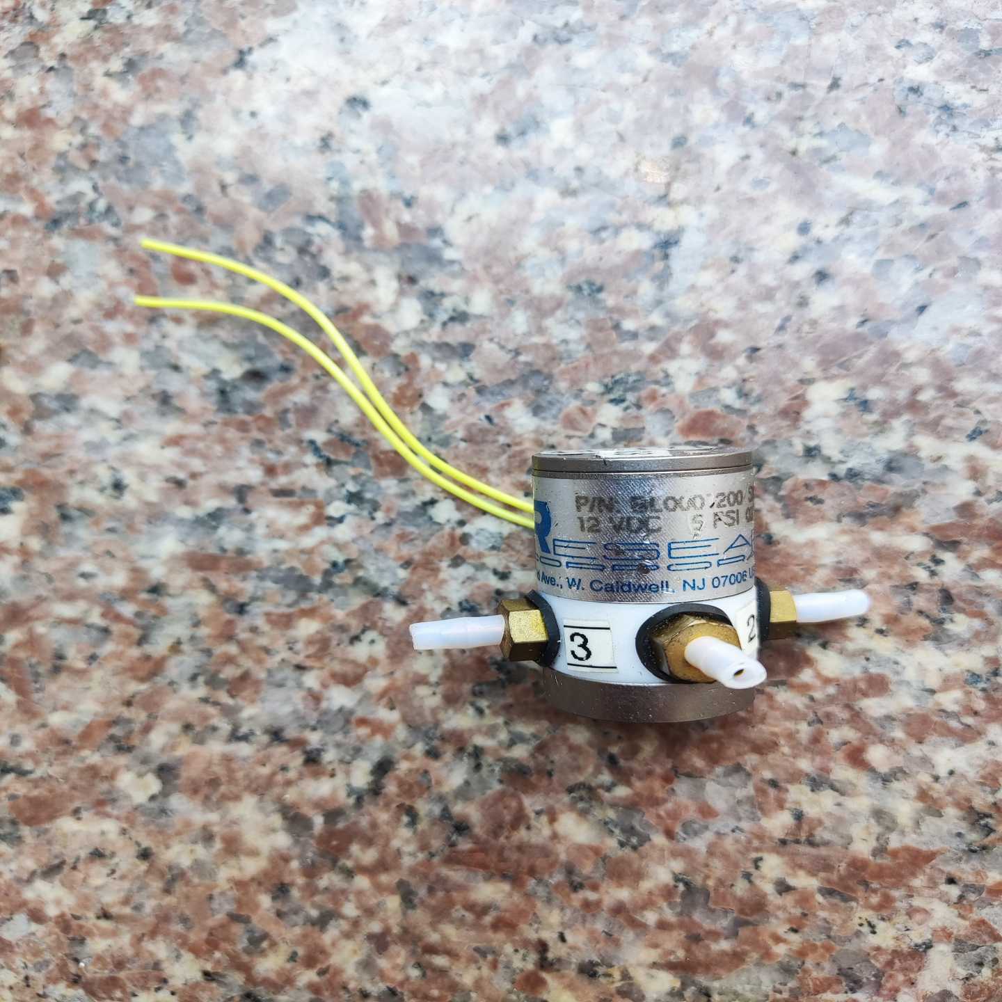 【议价】NR三通电磁阀12V5PSI适用