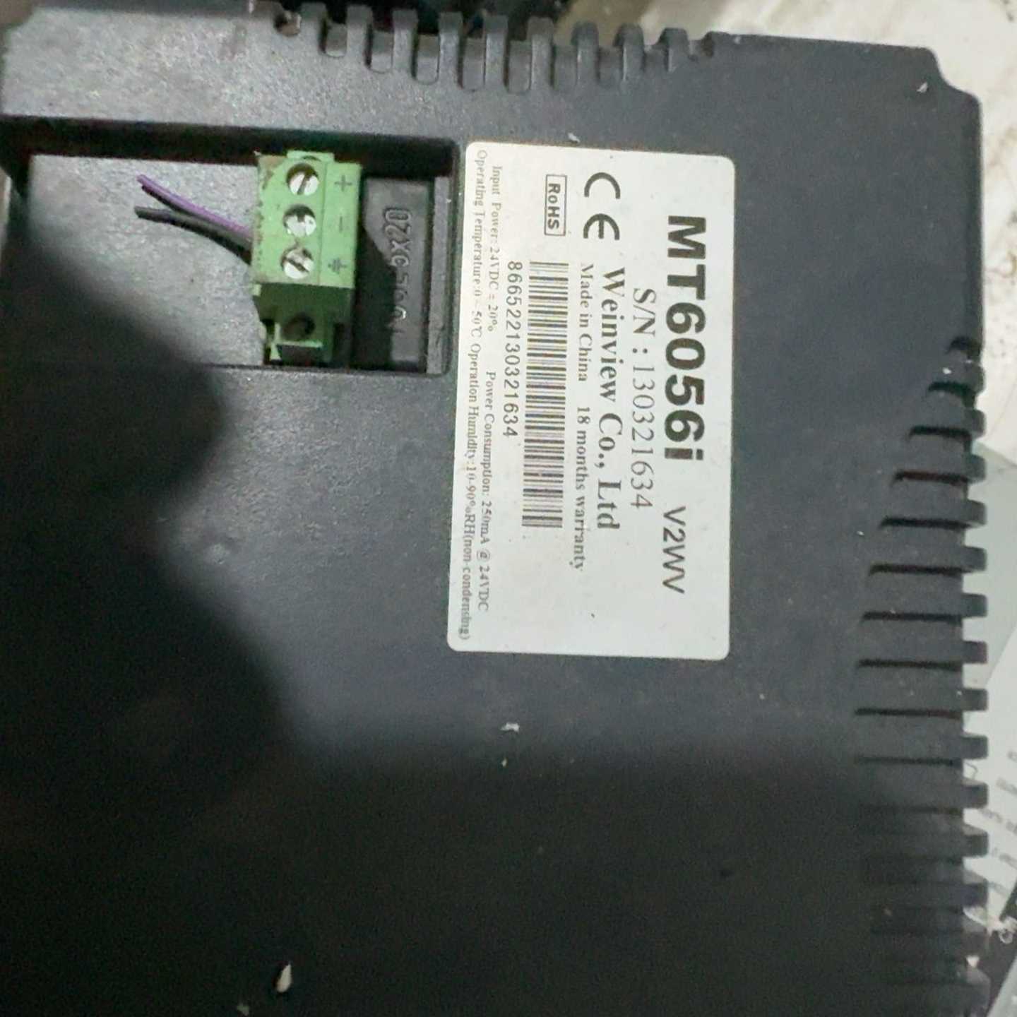 威伦触摸屏，型号MT6056iV2WV，有两台，拆机品，功--议价商品