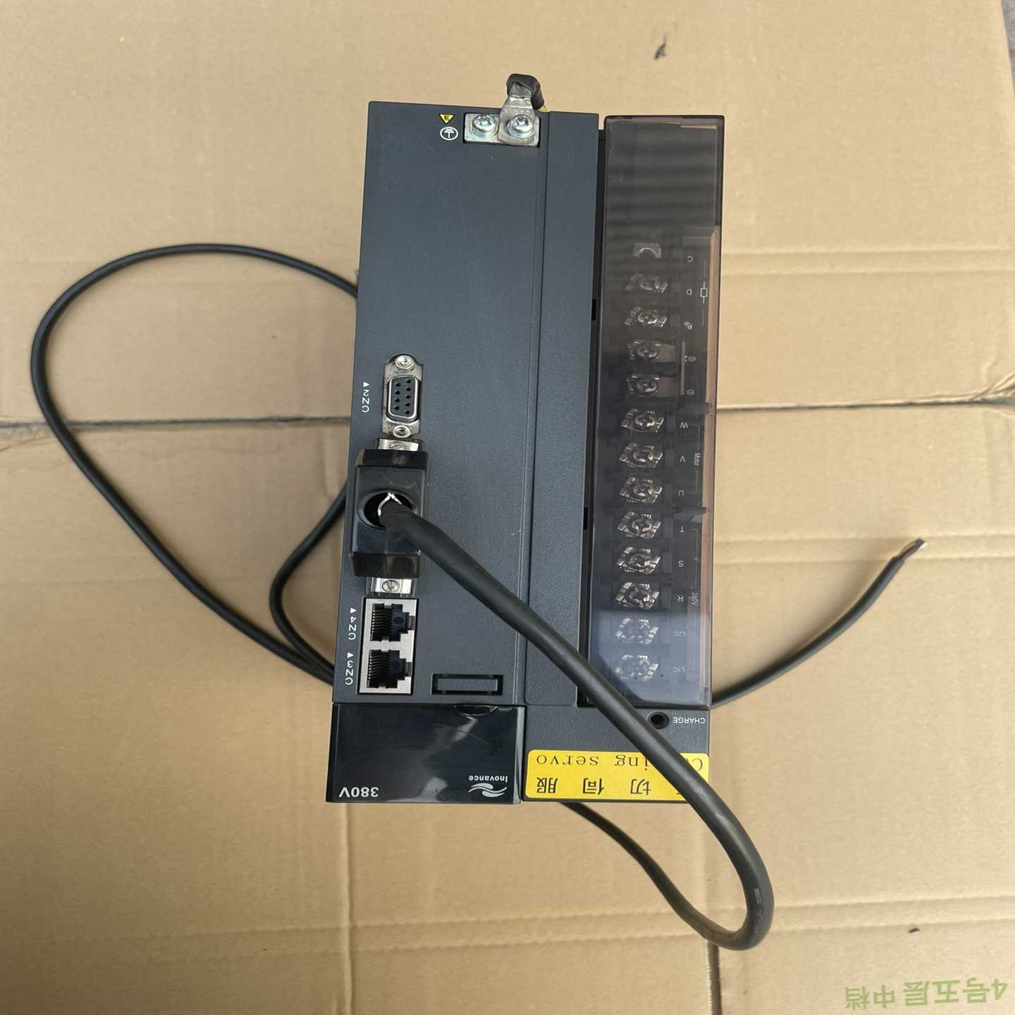 议价汇川7.5KW伺服驱动器IS620PT026I实物图拍摄