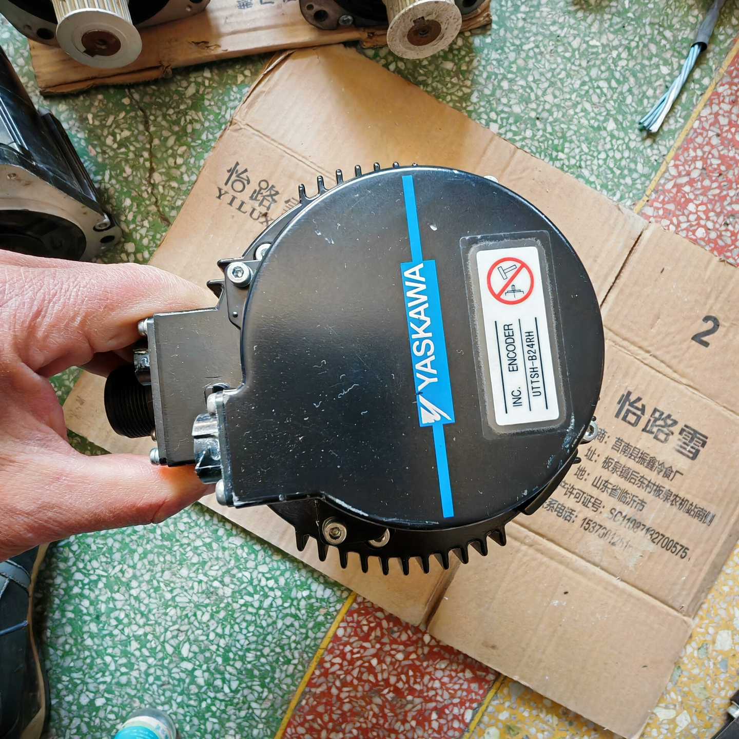 安川SGM7G-09A7C6CSGM7G-09A7C6C-议价