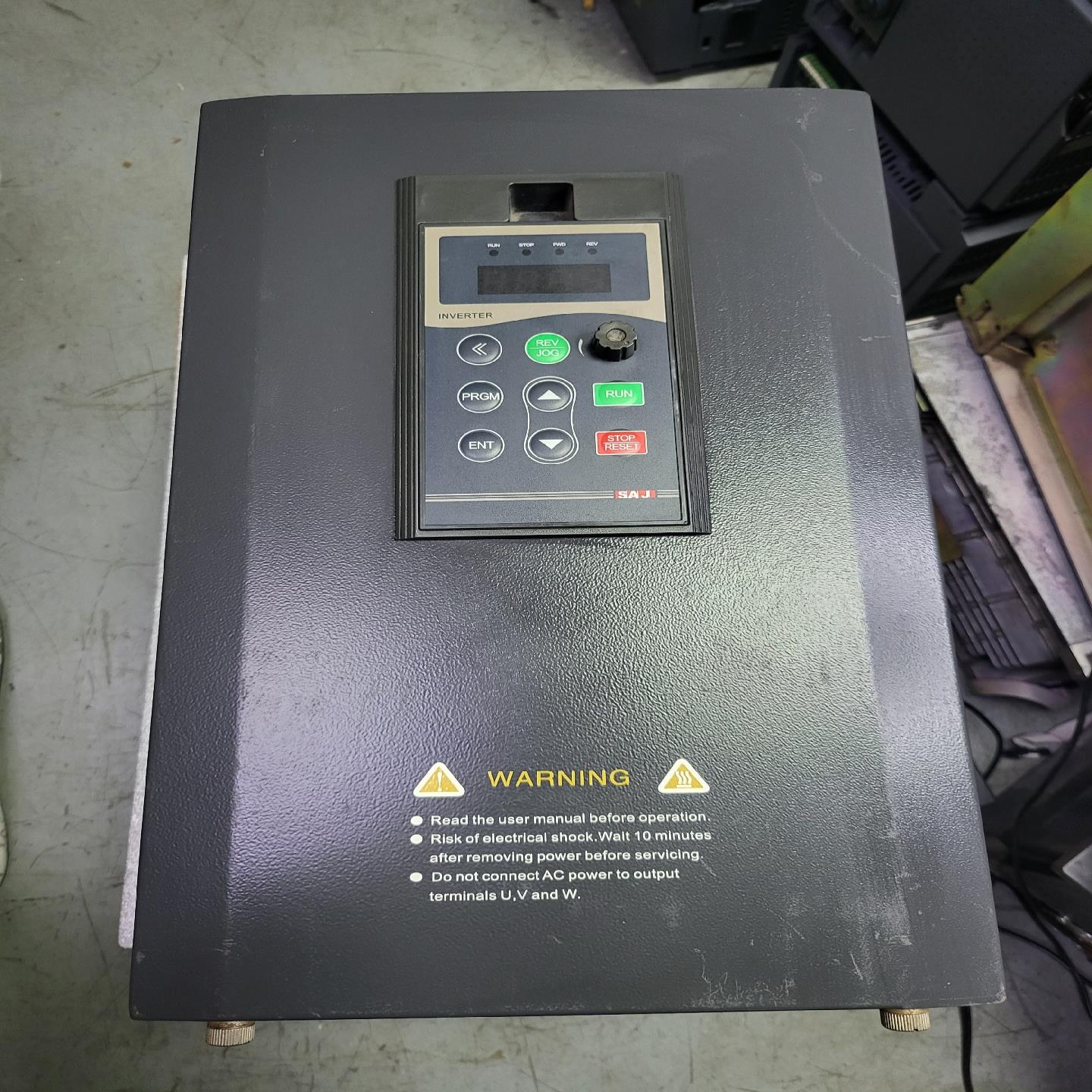 三晶变频器18.5KW8000B-4T18R5GB拆询价