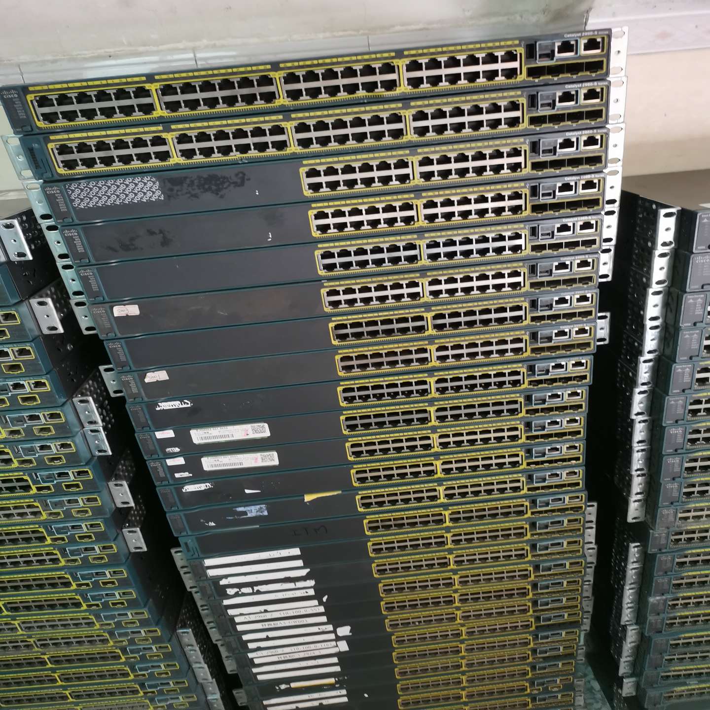 WS-C2960S-24TS-L 24 口千兆电+4口千兆光~询价