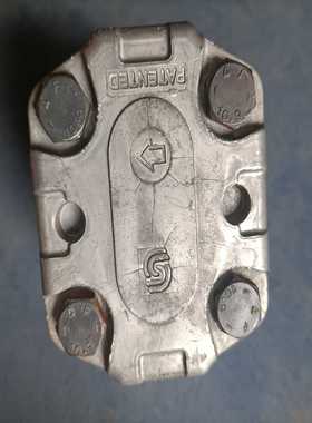 PATENTED齿轮泵SNP2/6D，全新，有划痕磕碰，实--议价商品
