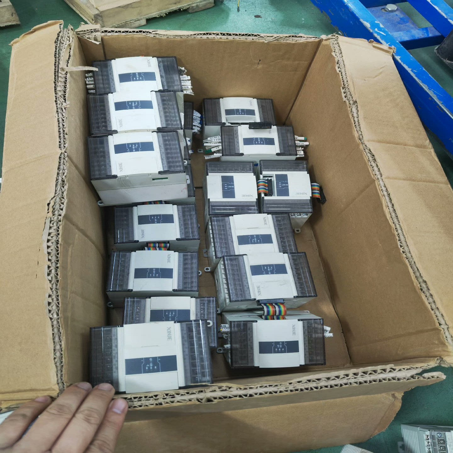 信捷PLC…型号XD1-10R-E，15台，，质（电子设备）